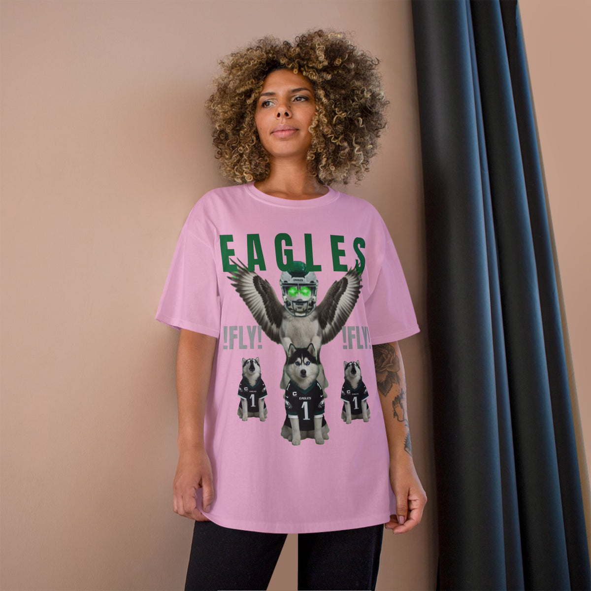 FLY, HUSKY, FLY - CHAMPION T-SHIRT