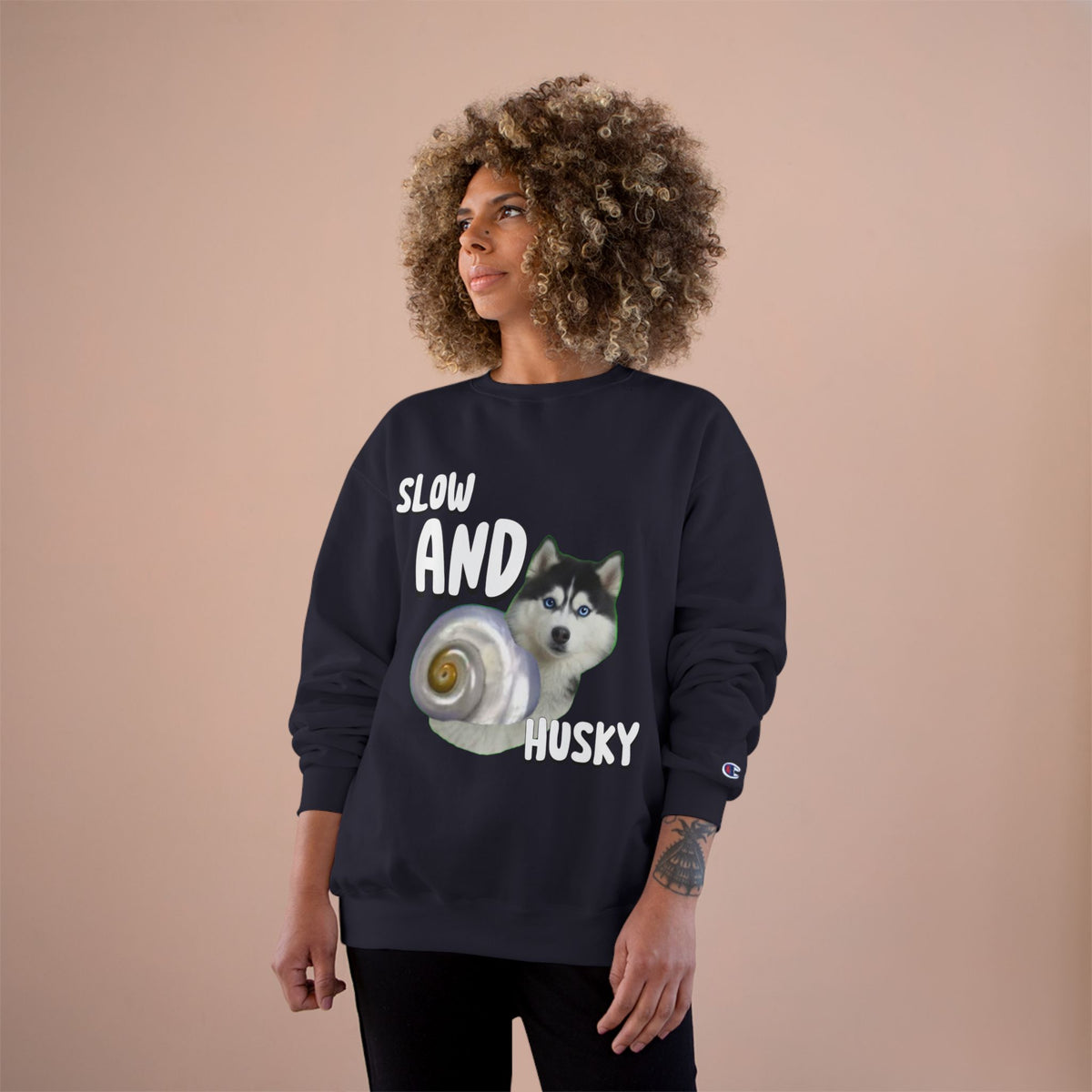 HUSKY WINS THE RACE CHAMPION SWEATSHIRT