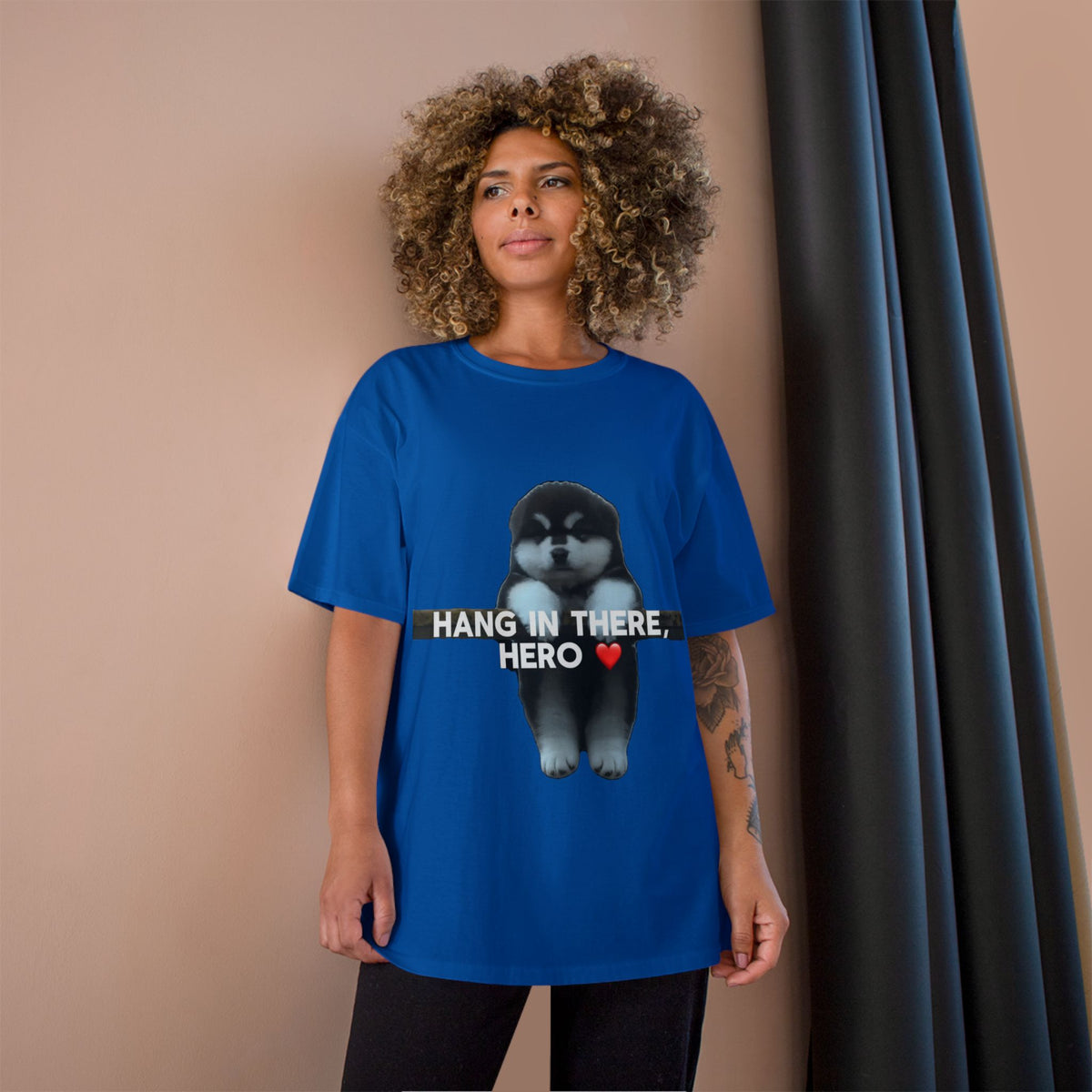 HANG IN THERE HUSKY - CHAMPION T-SHIRT