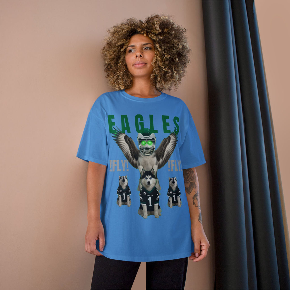 FLY, HUSKY, FLY - CHAMPION T-SHIRT