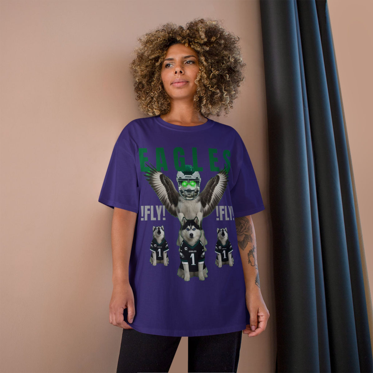 FLY, HUSKY, FLY - CHAMPION T-SHIRT
