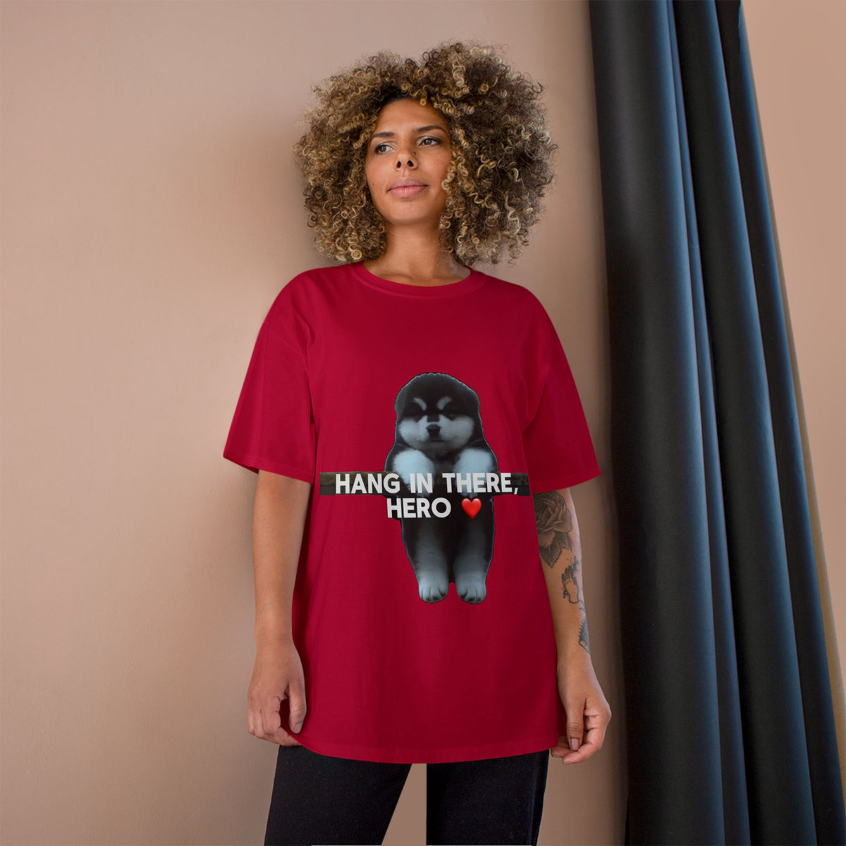 HANG IN THERE HUSKY - CHAMPION T-SHIRT